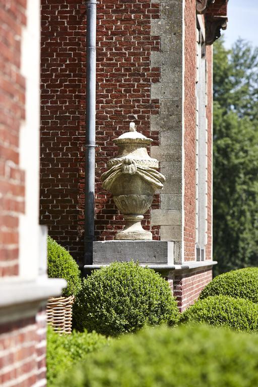 B&B Exclusive Guesthouse Chateau De Spycker Bruges Exterior photo