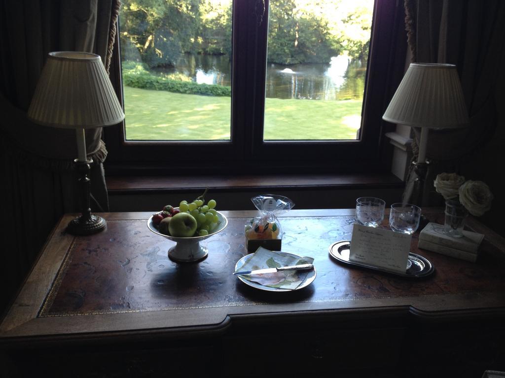 B&B Exclusive Guesthouse Chateau De Spycker Bruges Room photo